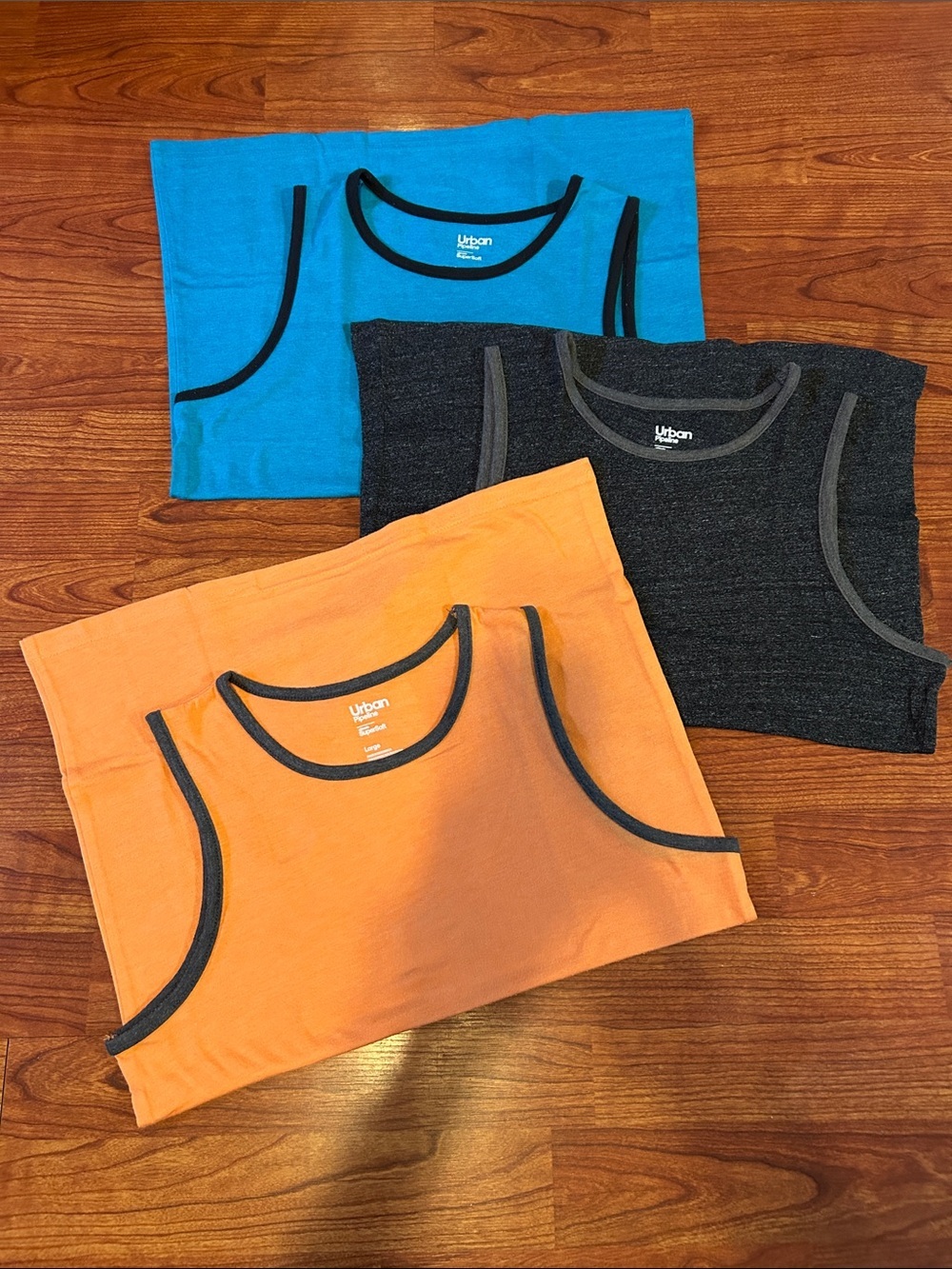 Bundle of 3 Urban Pipeline Supersoft Tank Tops Large